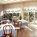 Le Querce 3*