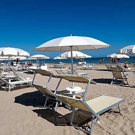 Le Querce 3* Senigallia