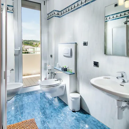 Le Querce 3* Senigallia