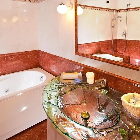 Le Querce Hotel 3*